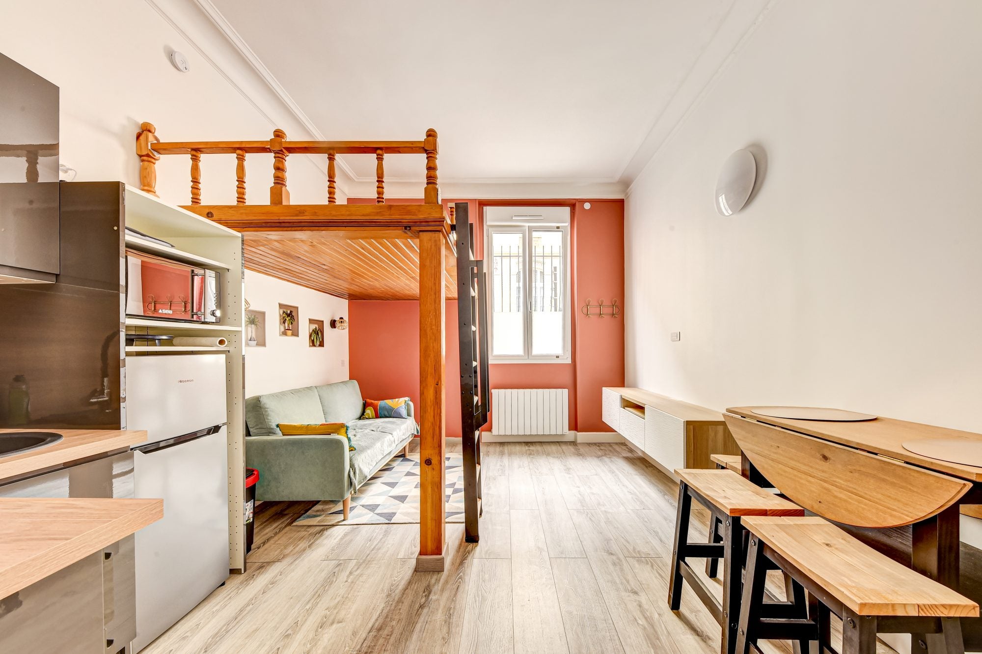 Flat Rue Jean François Lépine in Paris