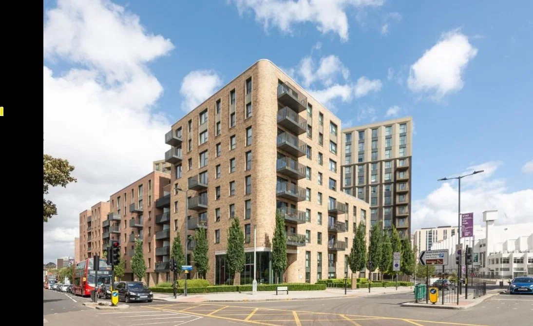 Flat Engineers Way in Greater London