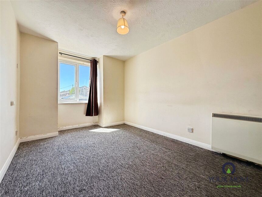 Flat Sandcliff Road in Greater London