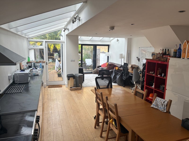 Room Brook Drive in Greater London