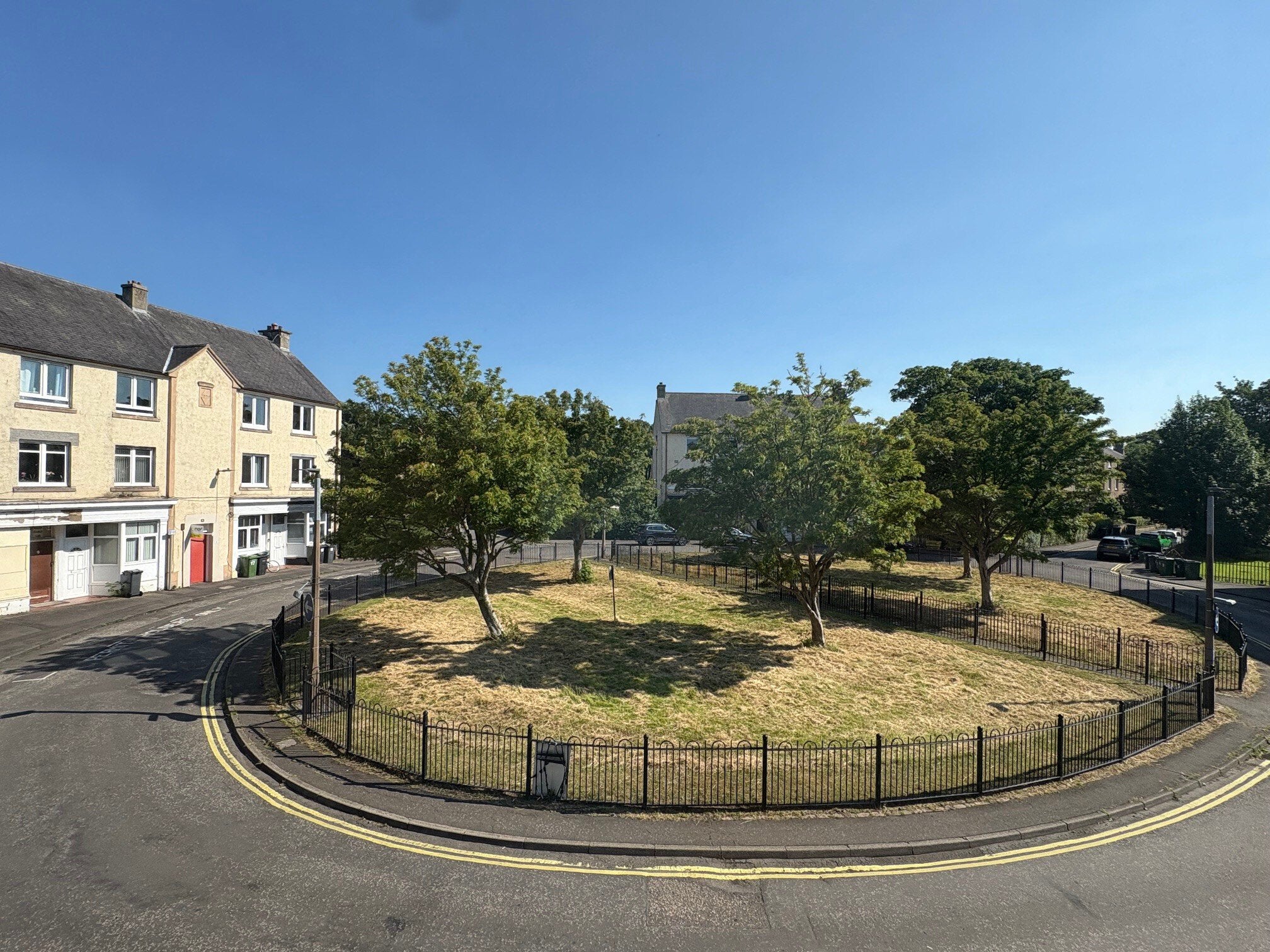 Flat Hutchison Place in City of Edinburgh