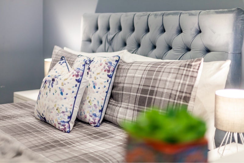 Room Hatcham Street in Greater London