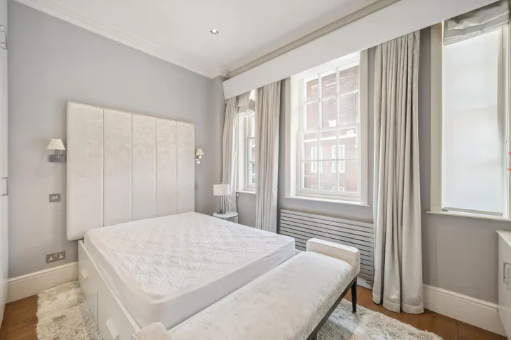 Flat Draycott Place in Greater London