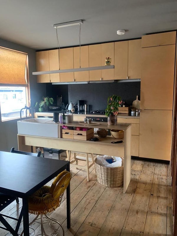 Flat Hackney Road in Greater London