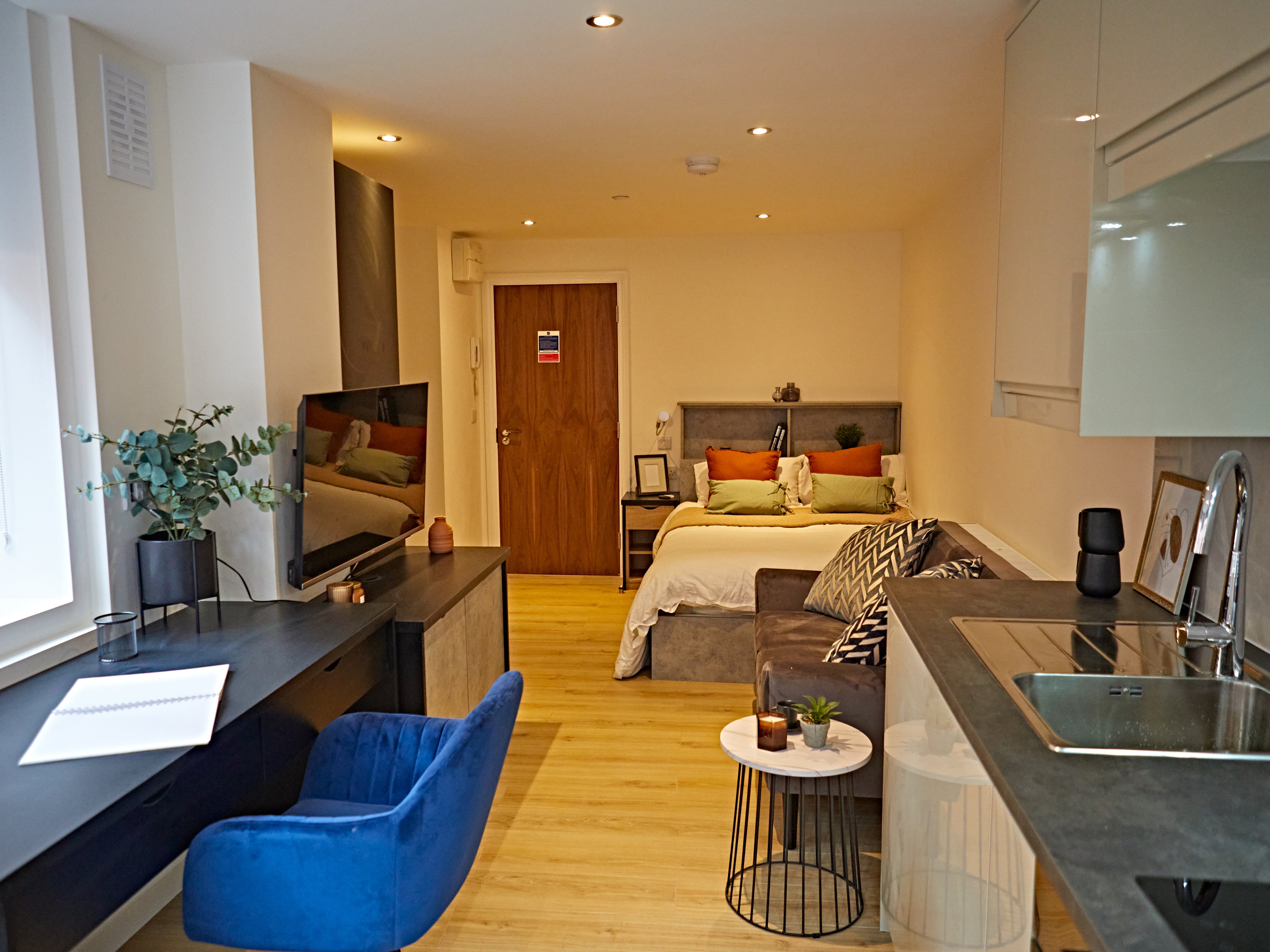 Flat The Headrow in Leeds