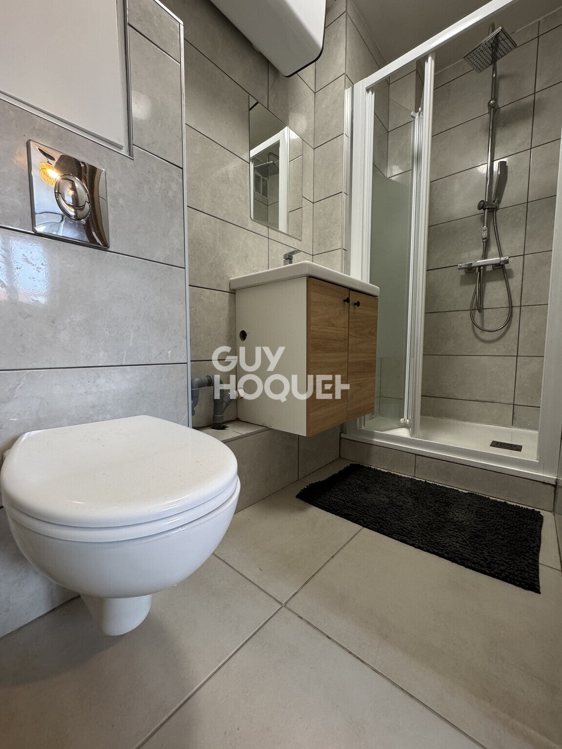 Flat Avenue Charles Fandre in Reims