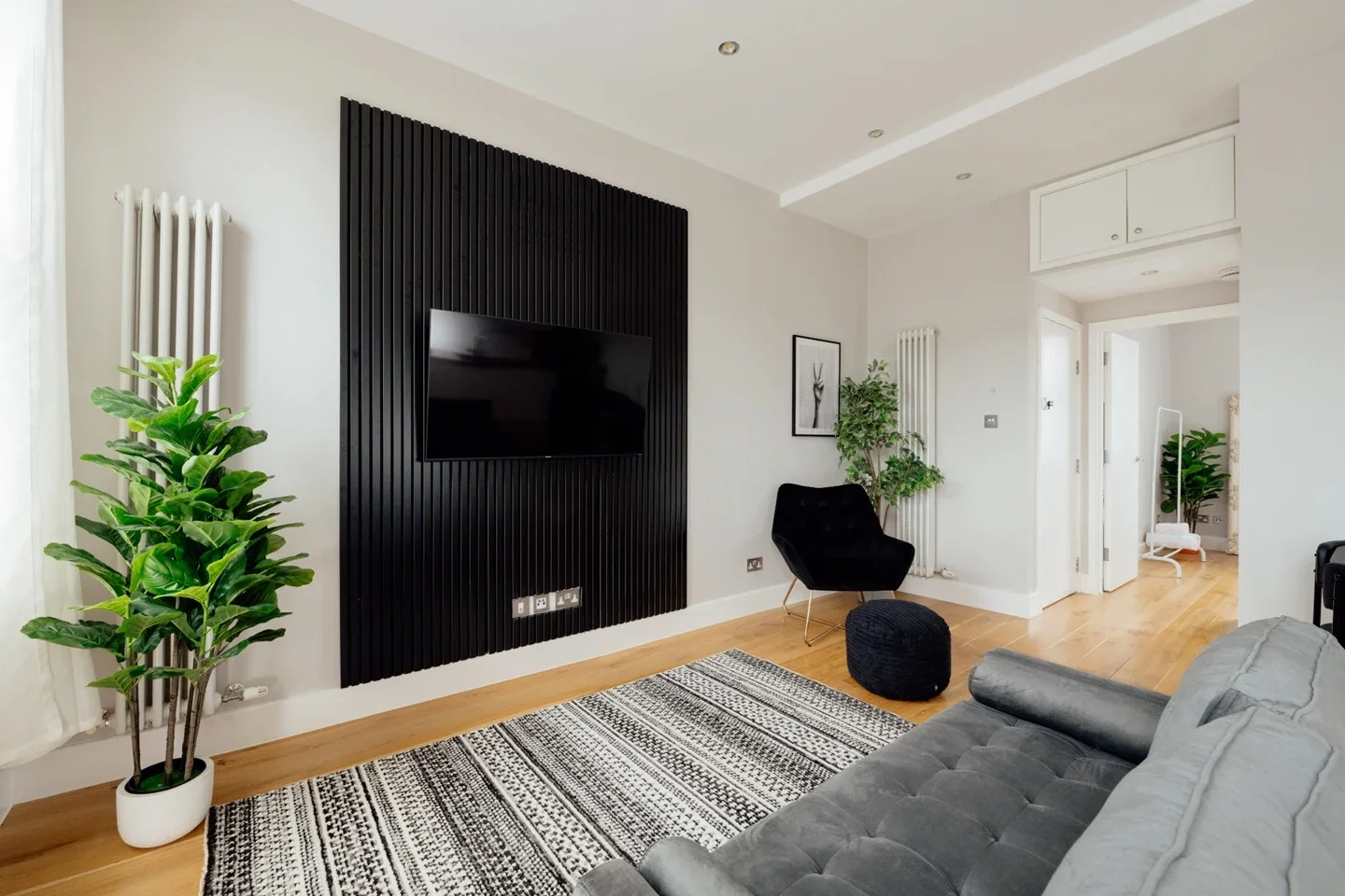 Flat Devonshire Road in Greater London