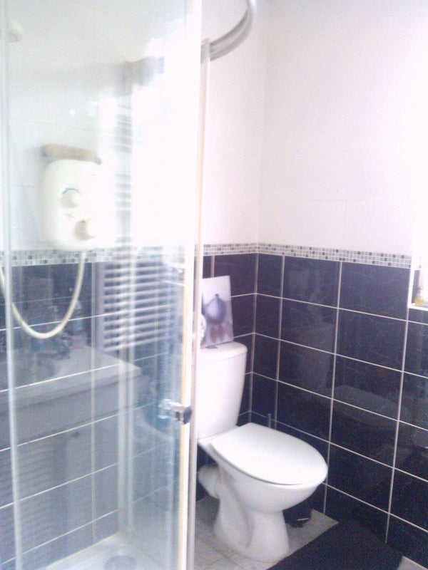 Room Andrews Way in Marlow Bottom