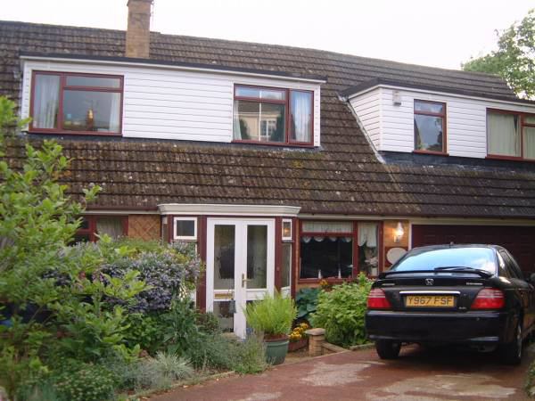 Room Andrews Way in Marlow Bottom