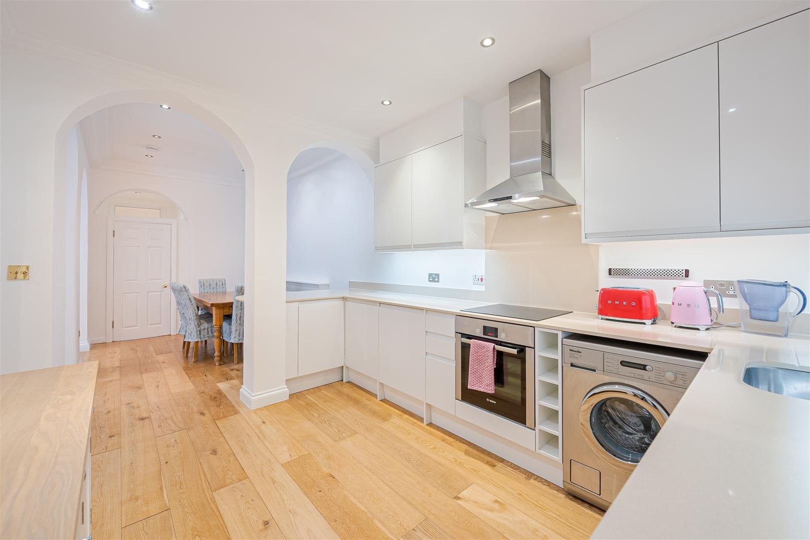 Flat Harrington Gardens in Greater London