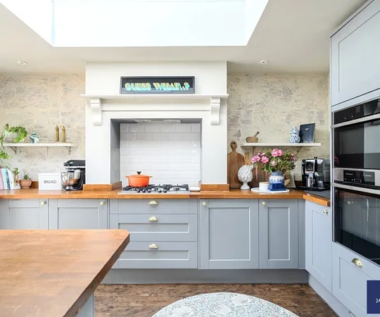 House Higher Rads End in Eversholt