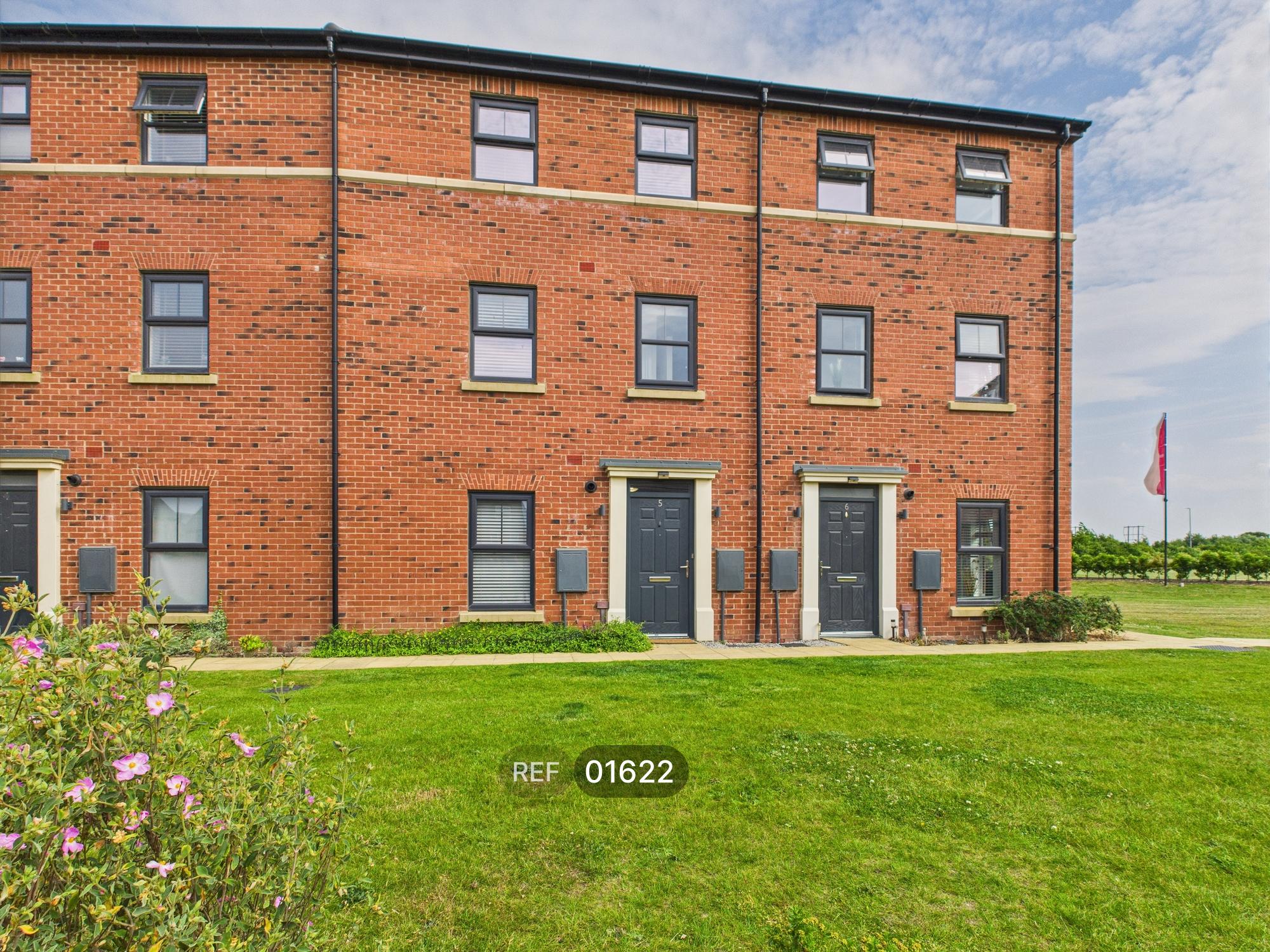 House Silver Birch Close in Woodmansey