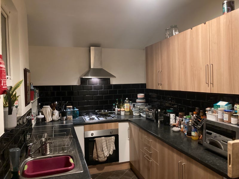 Room Back Highbury Terrace in Leeds
