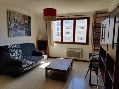 Flat Rue Brandis in Marseille