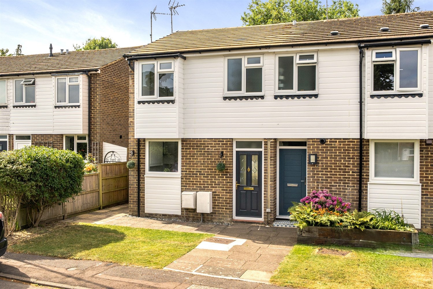 House Needles Close in Horsham
