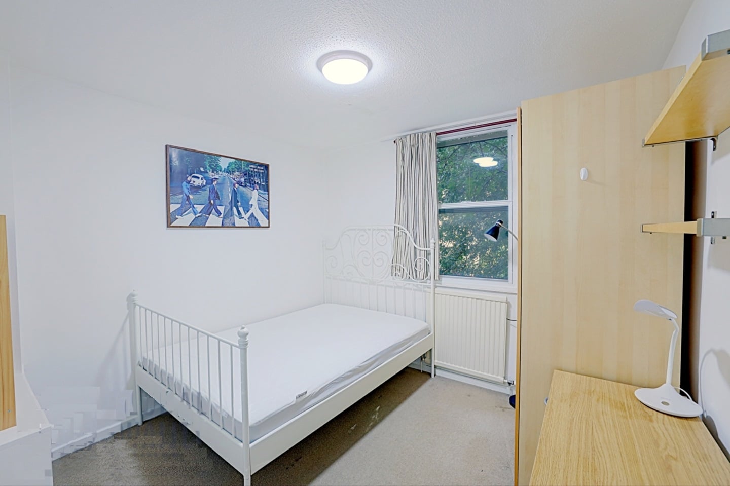 Flat Drummond Street in Greater London