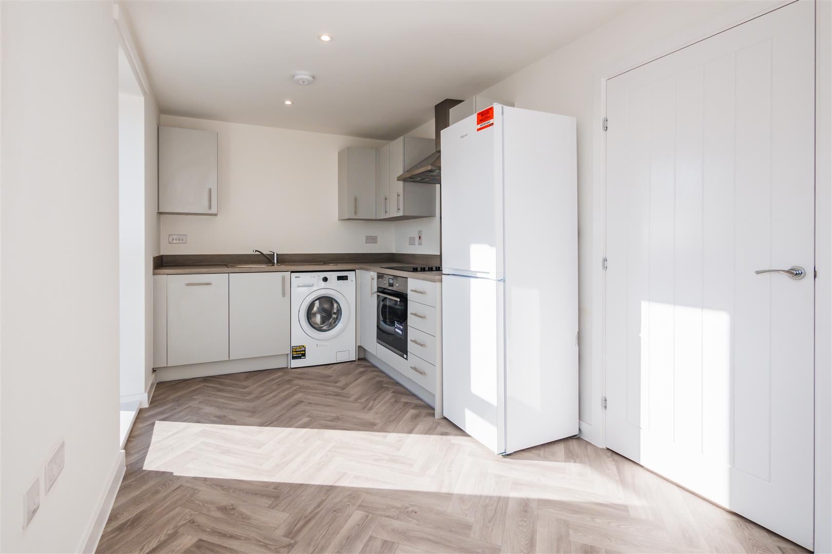 Flat Paragon Way in Coventry