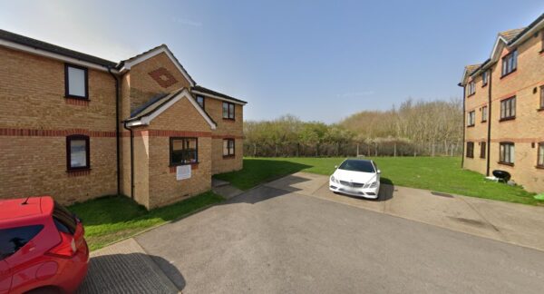 Flat Redford Close in Greater London