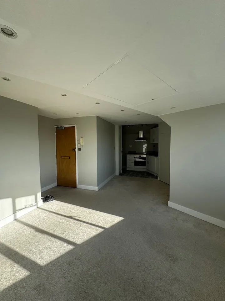 Flat Willesden Lane in Greater London