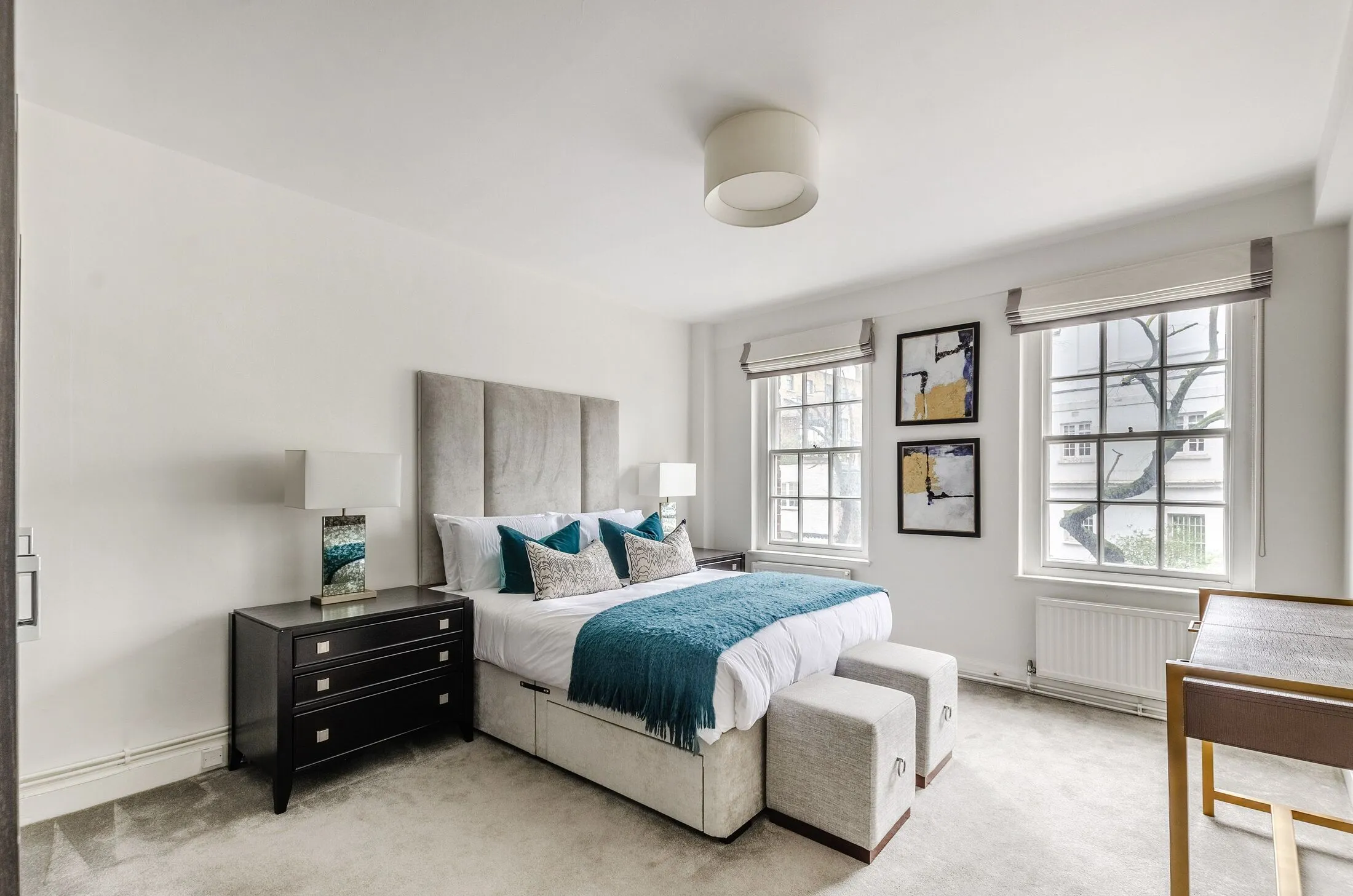 Flat Fulham Road in Greater London