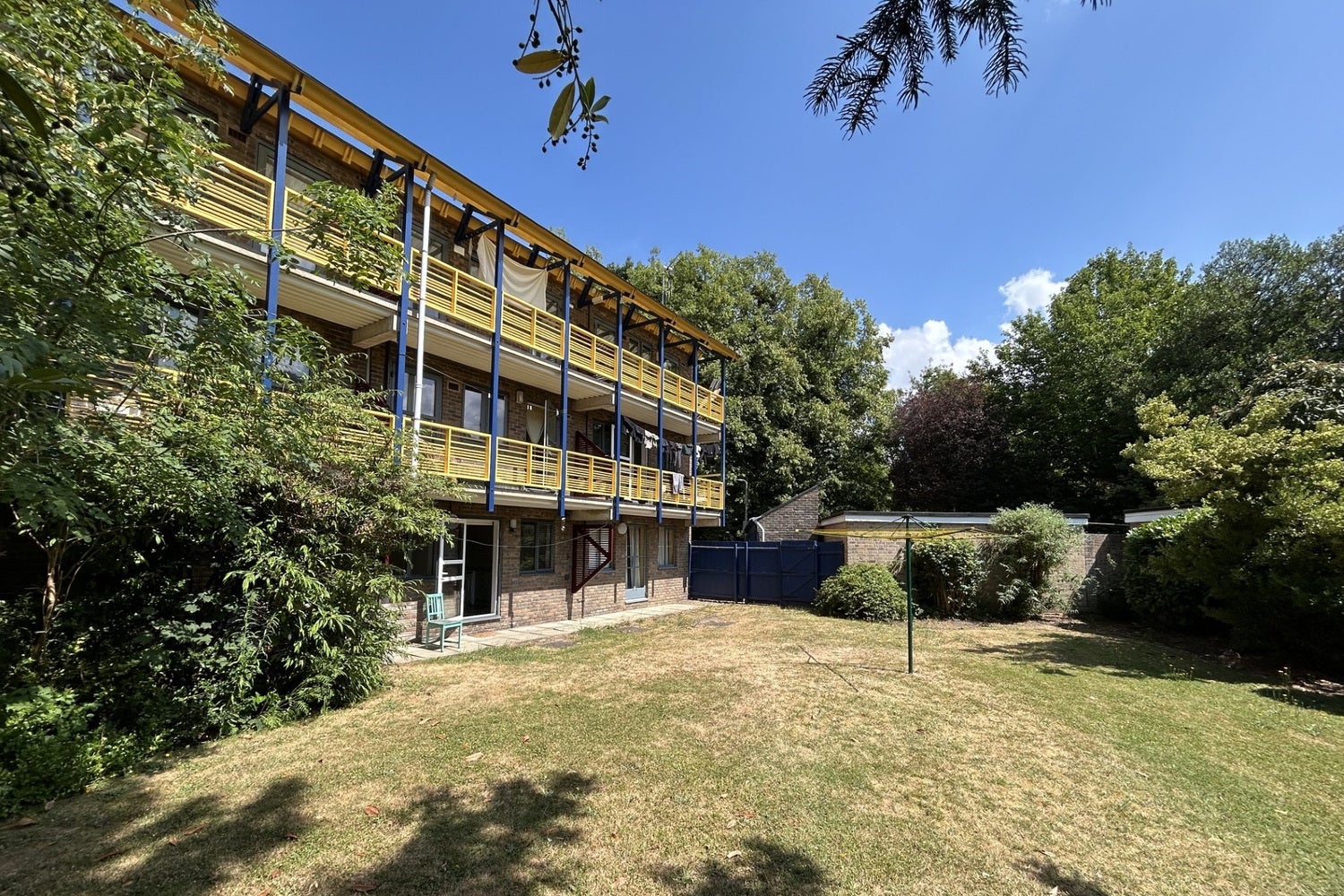 Flat Queensway in Cambridge