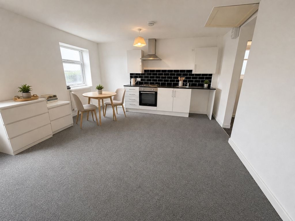 Flat Recreation Drive in Shirebrook