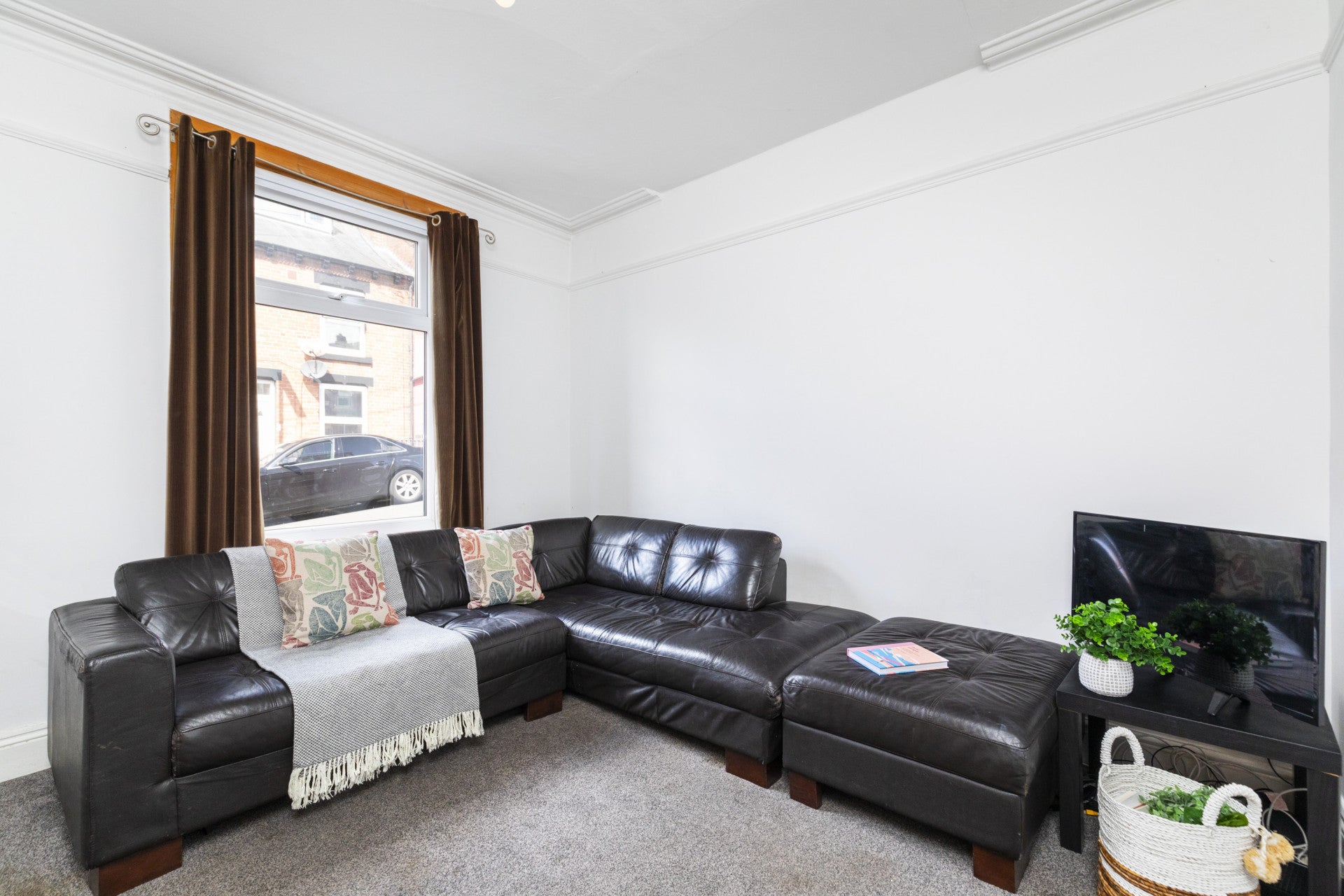 Room Back Carberry Terrace in Leeds