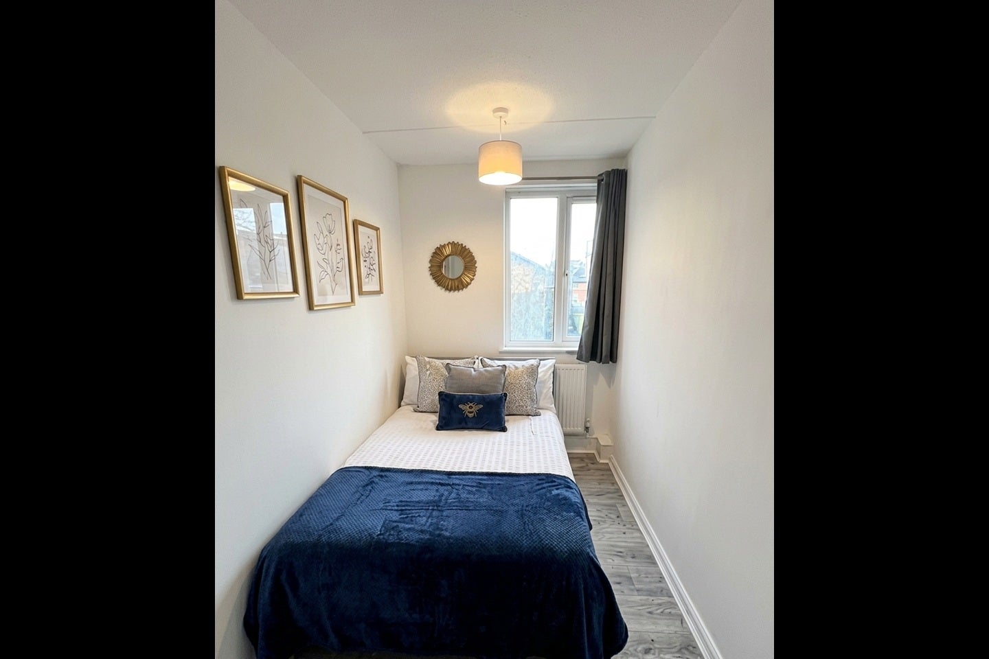 Room Waynflete Square in Greater London
