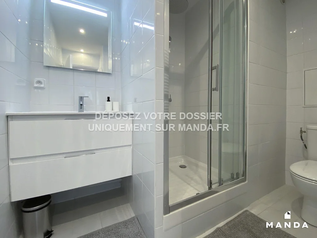 Room Rue Paul Hochart in Chevilly-Larue