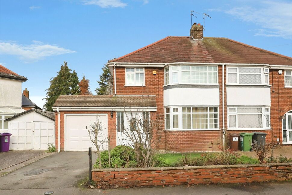 House Belvedere Avenue in Wolverhampton