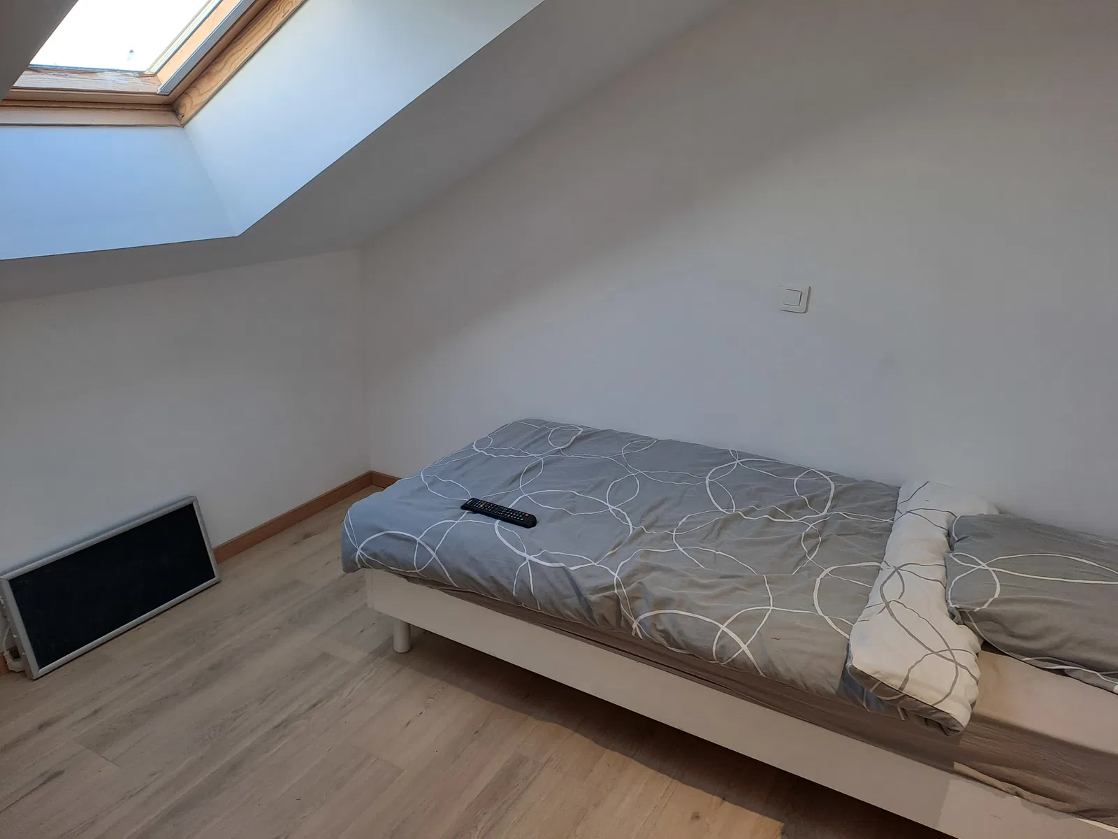 Room Rue de Bois Rond La Brosse in Villemandeur