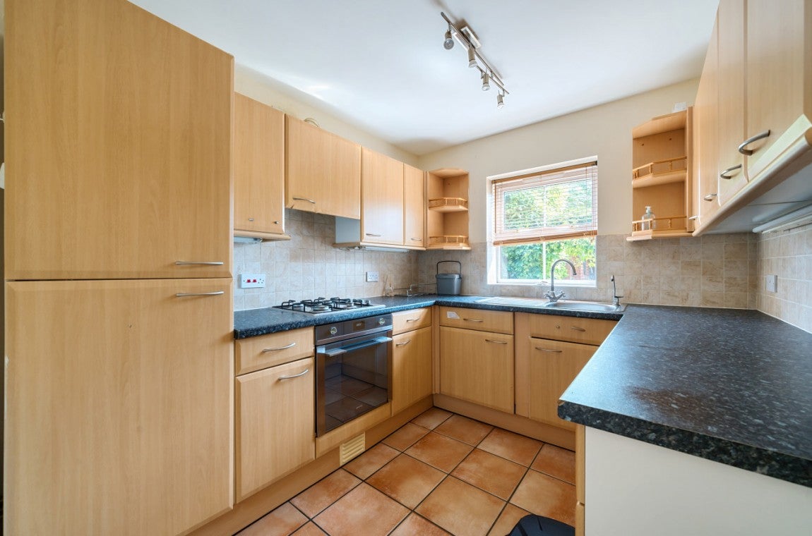 House Arne Close in Sindlesham
