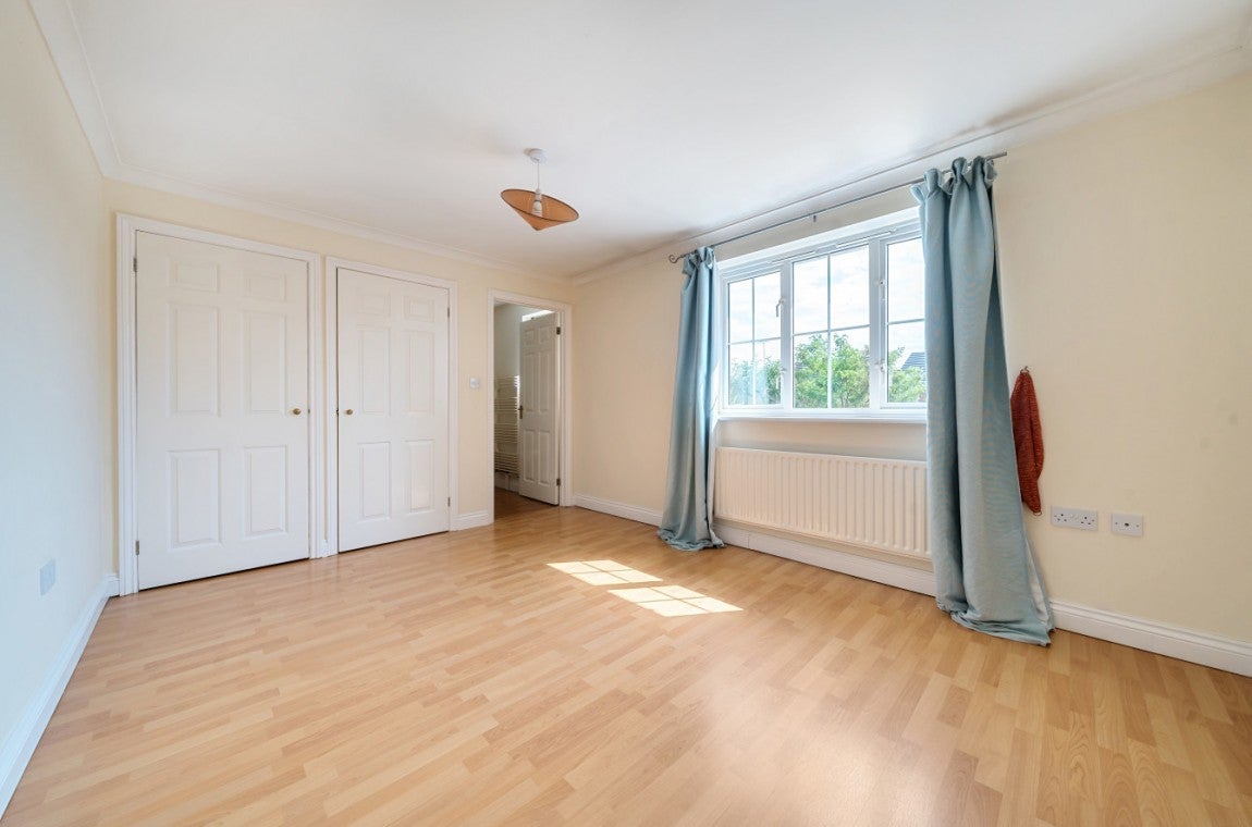 House Arne Close in Sindlesham