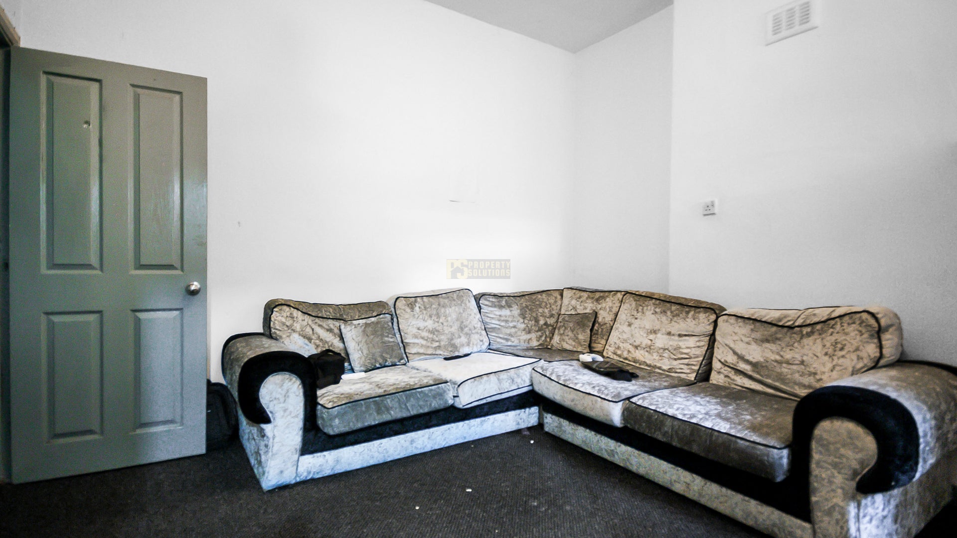 Room Hazelwell Street in Birmingham