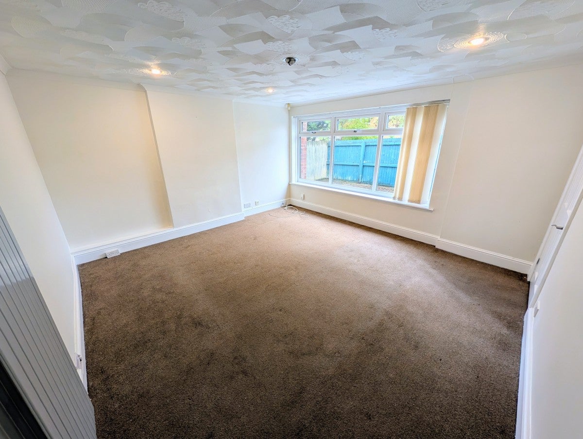 House Pilton Vale in Newport