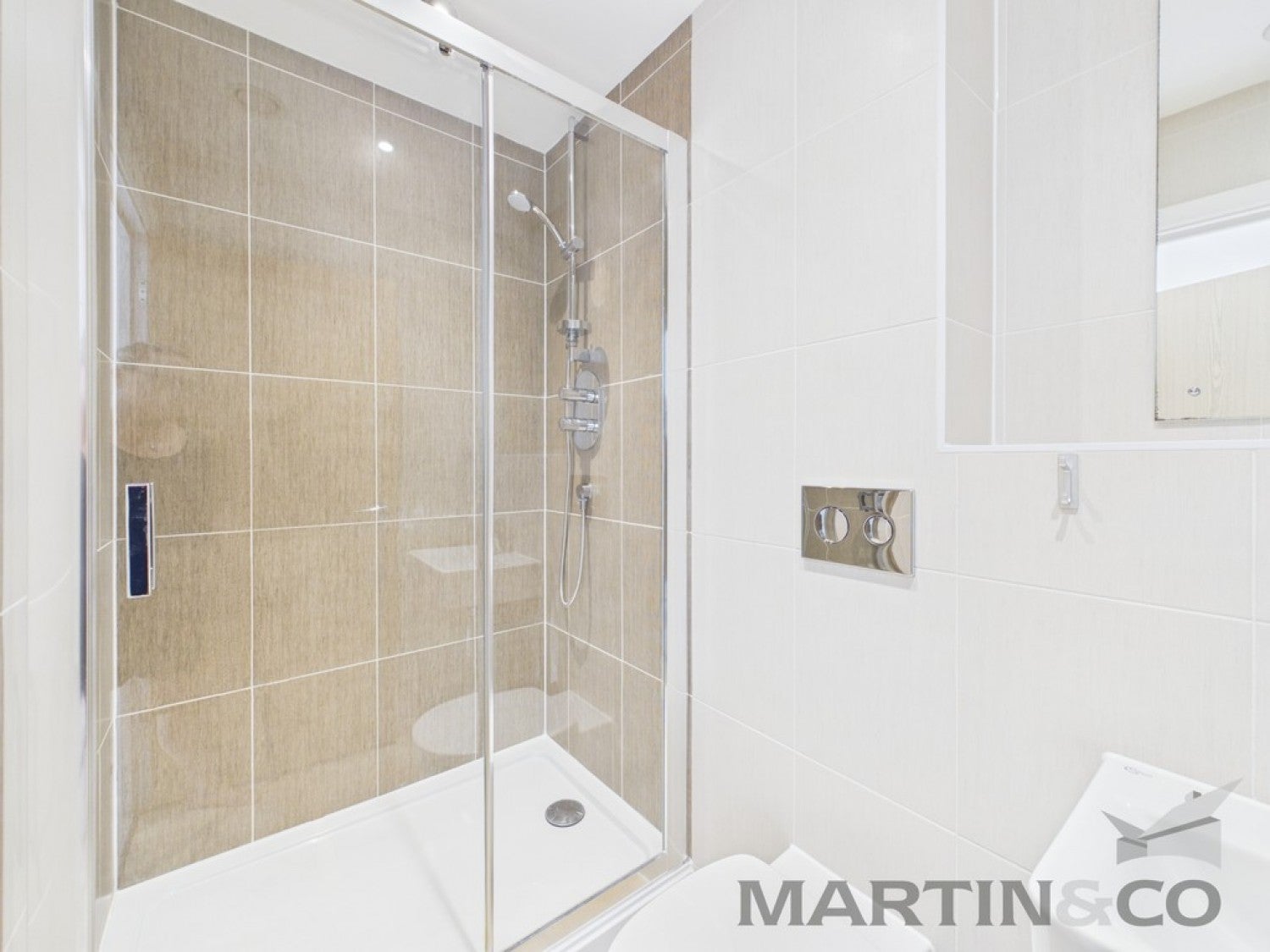 Flat Charrington Place in St Albans