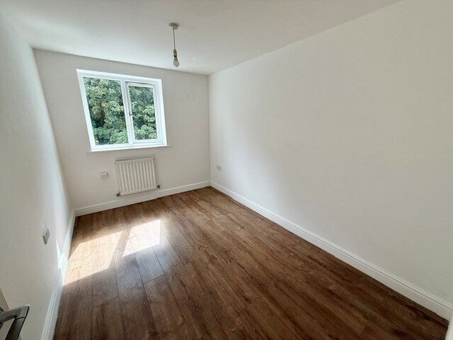 Flat Walthall Street in Crewe