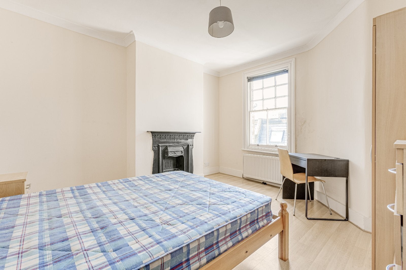 House Hackford Road in Greater London