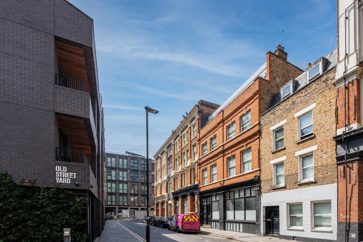 Flat Old Street in Greater London