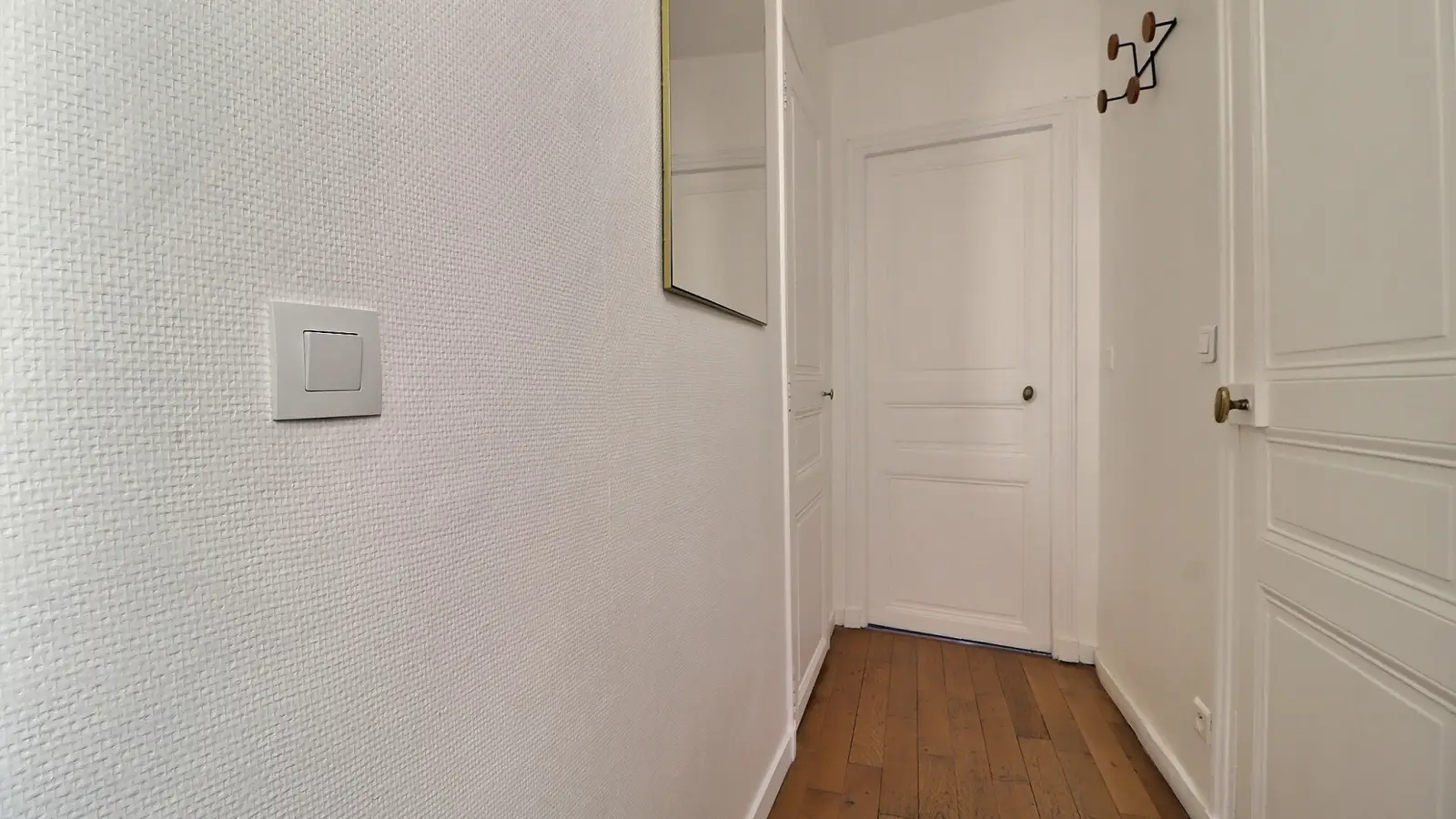 Flat Rue d'Orsel in Paris