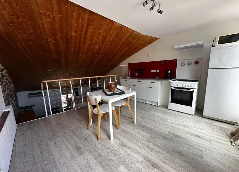Flat Rue de la Menuiserie in Chassiers