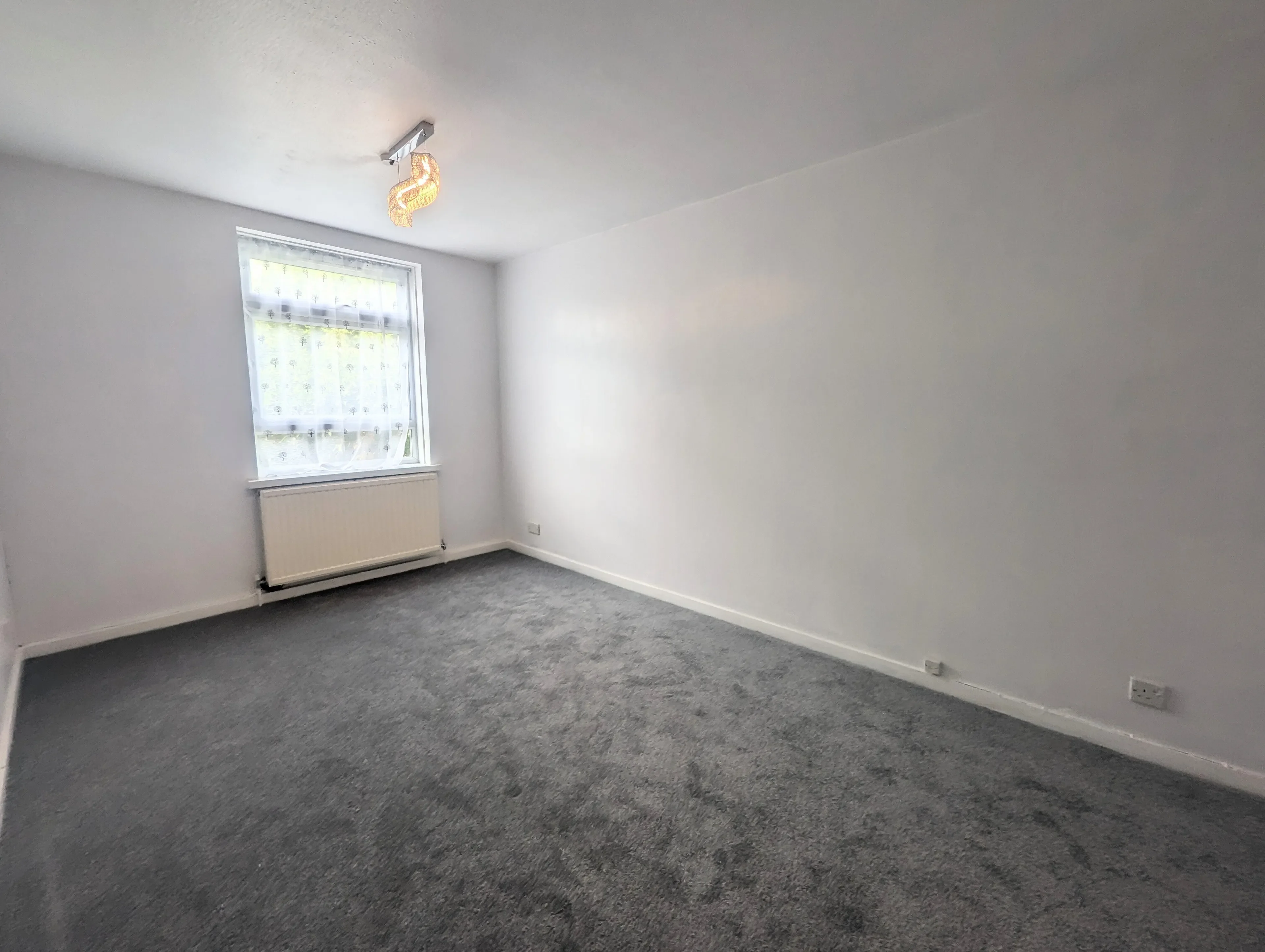 House Launcelot Close in Test Valley