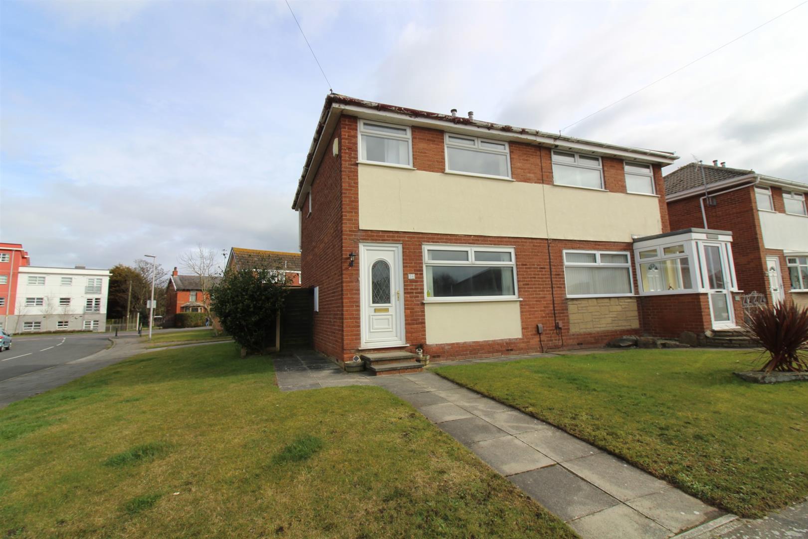 House Moore Tree Drive in Blackpool