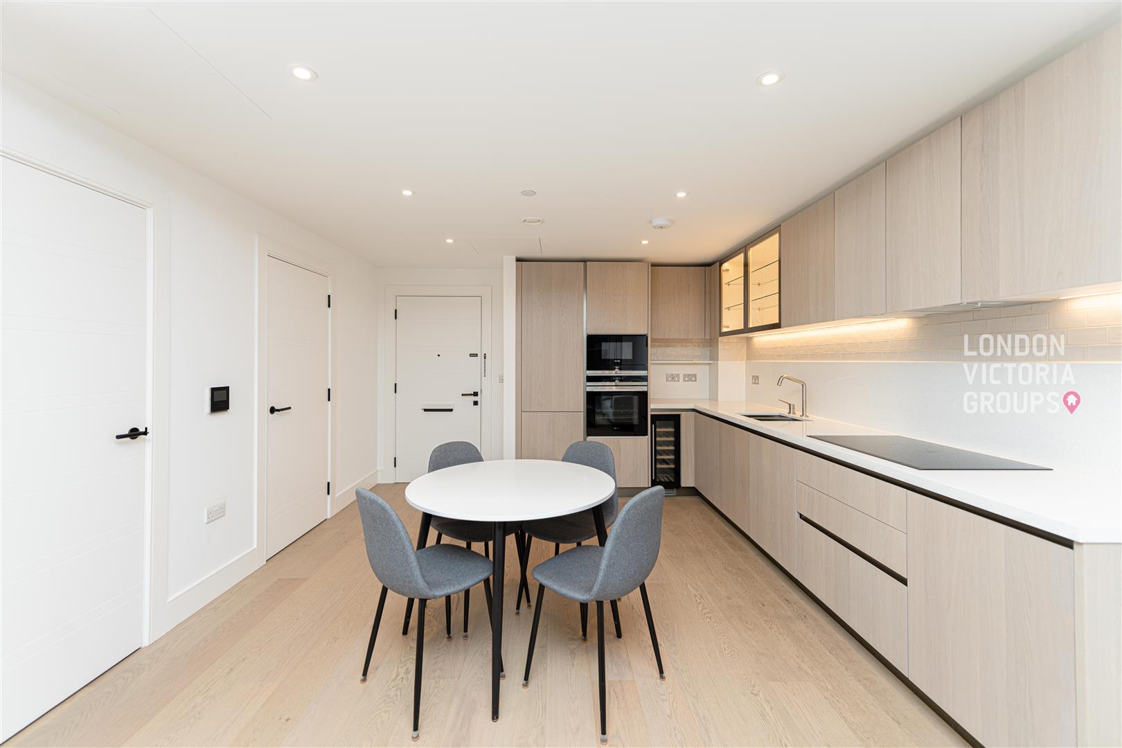 Flat Palmer Road in Greater London