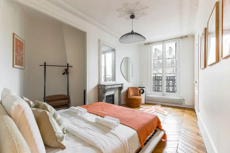 Flat Boulevard Beaumarchais in Paris