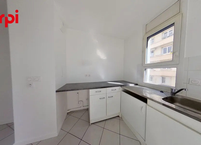 Flat Rue Domer in Lyon