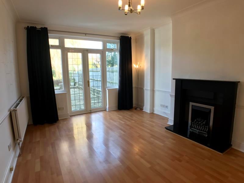 House Northwood Way in Greater London