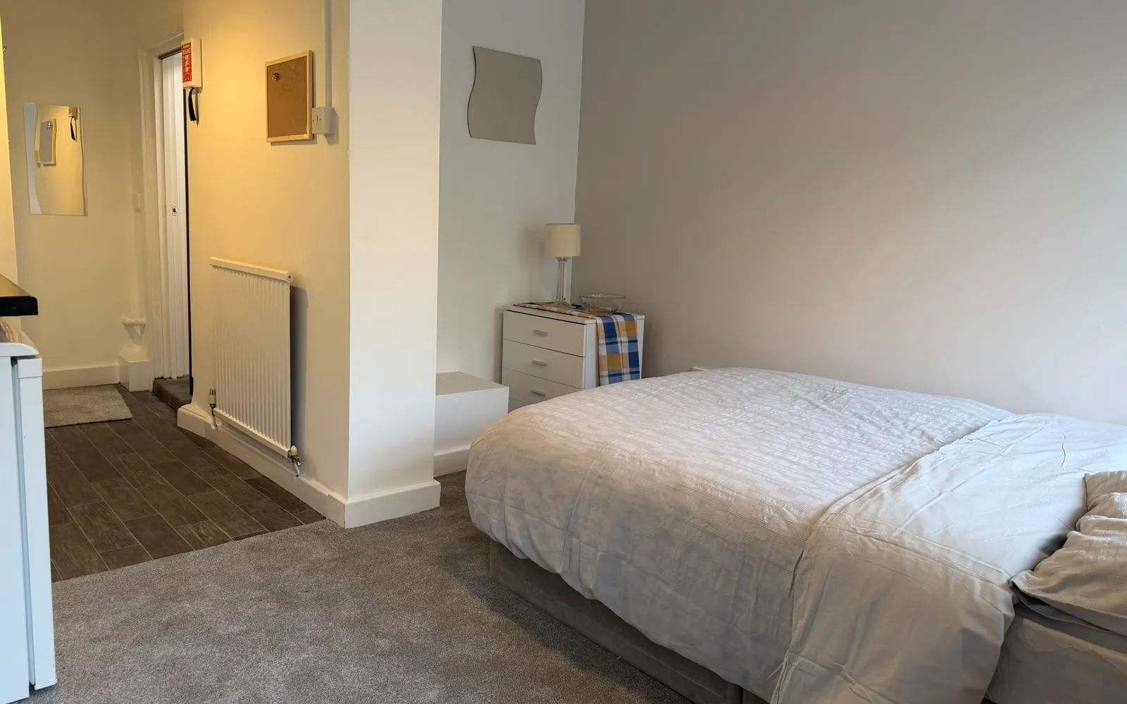 Room Wellfield Street in Warrington