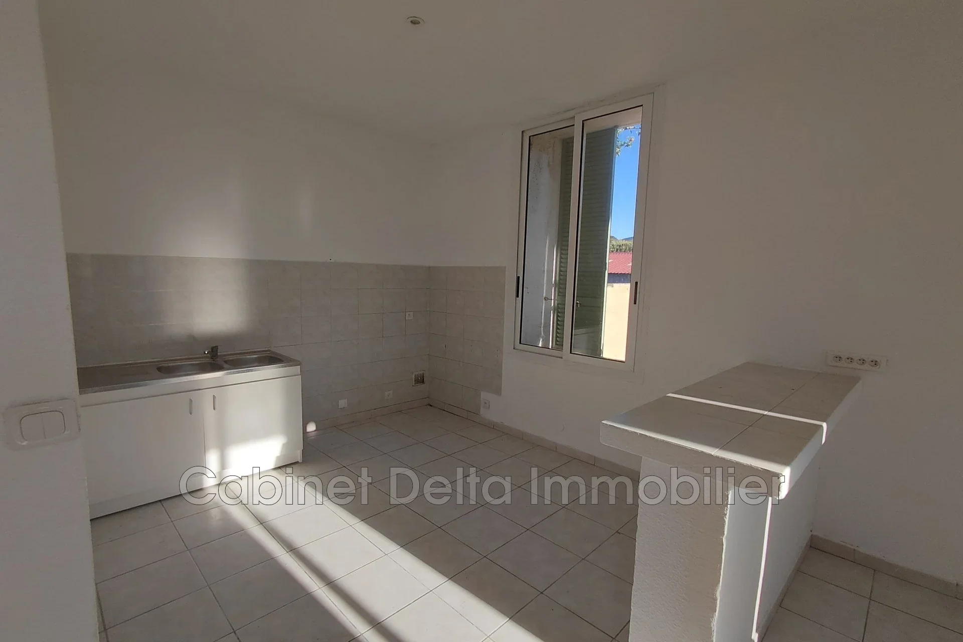 Appartement Avenue du Deuxième Spahis à Sanary-sur-Mer