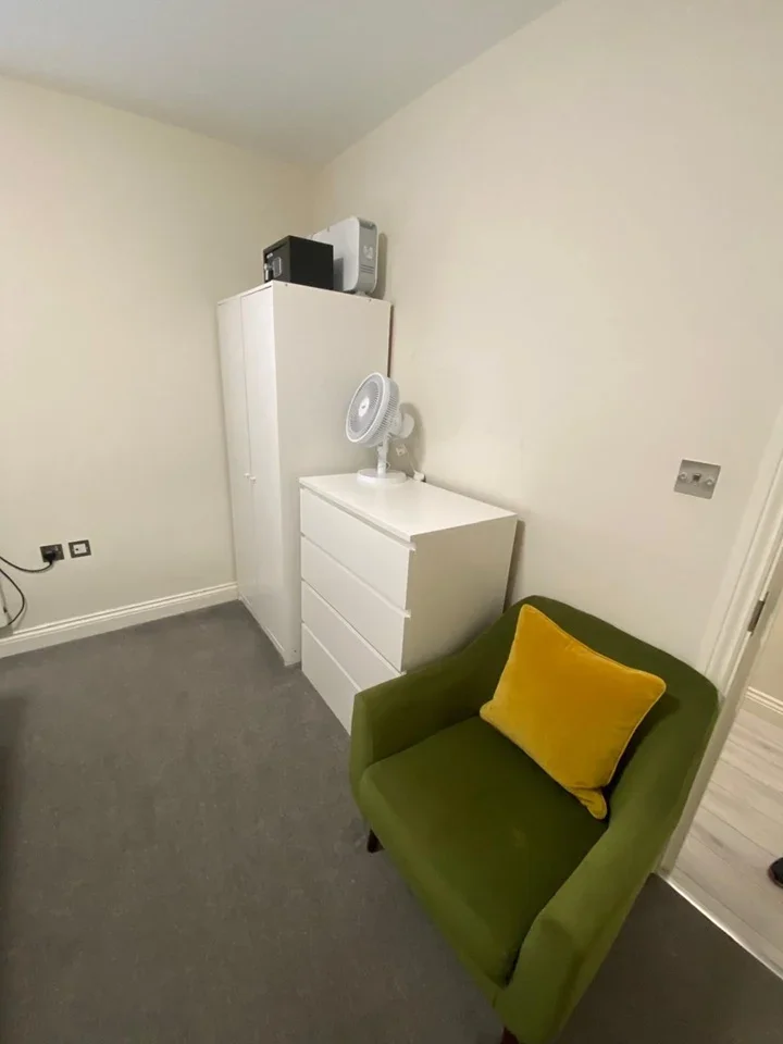 Flat Vivian Avenue in Greater London
